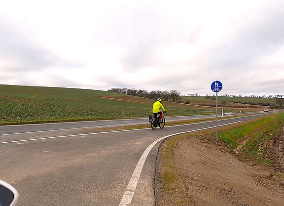 Neubau R4/Schwalmradweg Bischhausen - Niederurff