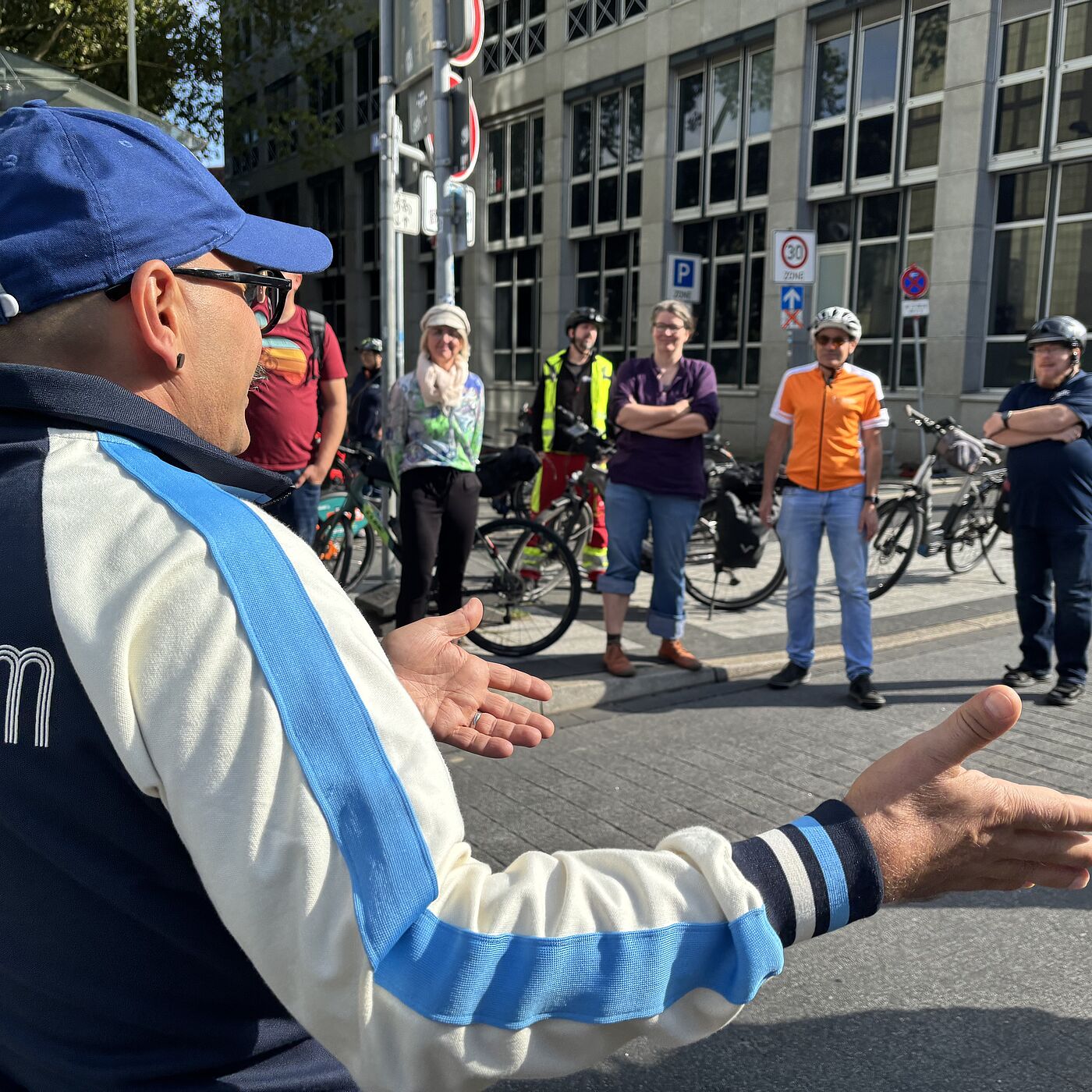 Netzwerkexkursion Verkehr & Kommunikation_Bochum Netzwerkexkursion Verkehr & Kommunikation_Bochum