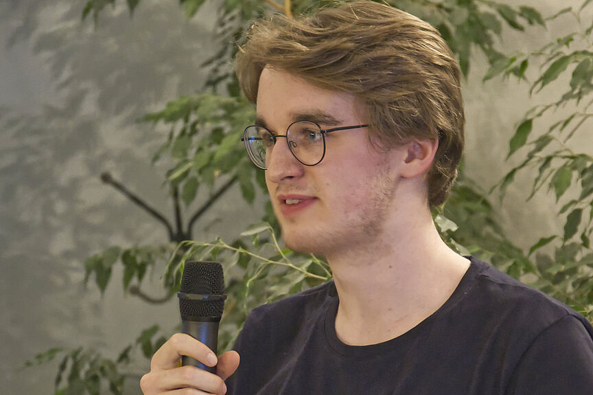Jonas Wolff Jonas Wolff