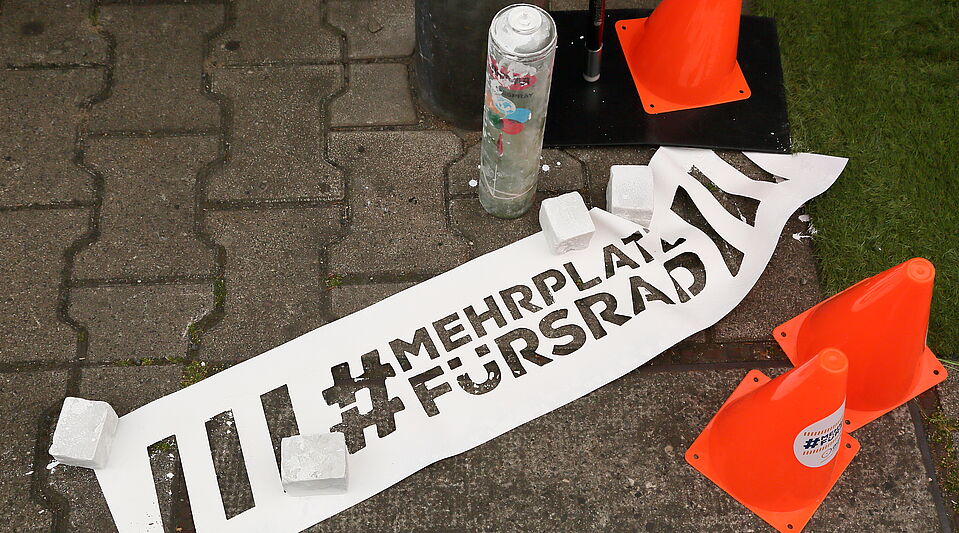 Mehr Platz fürs Rad Mehr Platz fürs Rad Sprühschablone
